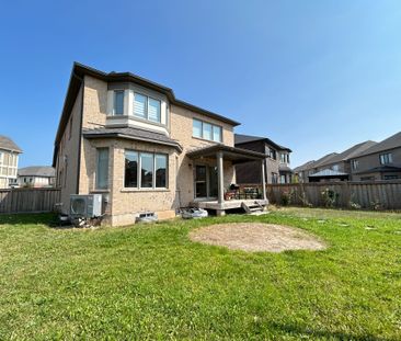 For Lease - 131 Beaveridge Avenue, Oakville, Ontario - Photo 1