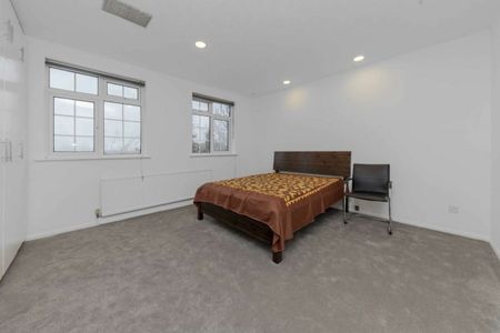 Oakview Gardens, N2, London - Photo 3