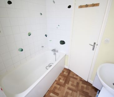Location Appartement 1 pièce 36m² REIMS 51100 - Photo 3