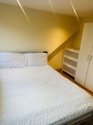 Room in a Shared House, Studland Road, W7 - Photo 1