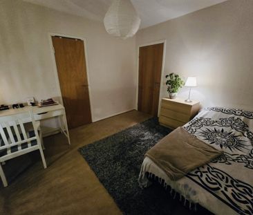 Fullblodsgatan, Mölndal - Photo 2