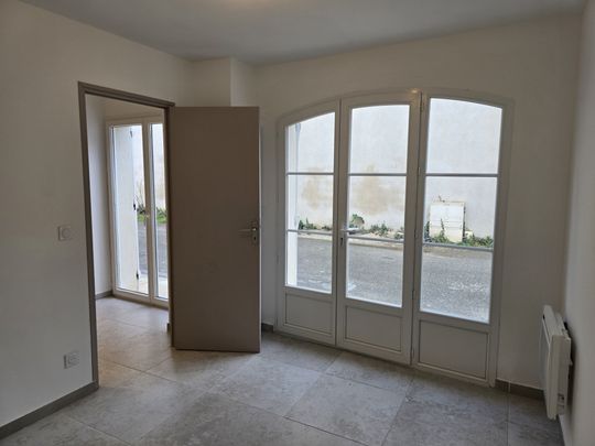 Bel appartement T3 de 43 m² environ entièrement rénové ! - Photo 1