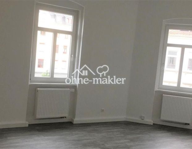 Helle 3 Zimmerwohnung mit Einbauküche und Gartenbenutzung - Photo 1