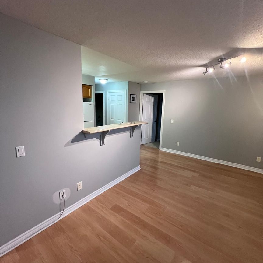 For Lease - 700 Humberwood Boulevard Unit# 425, Toronto, Ontario - Photo 1