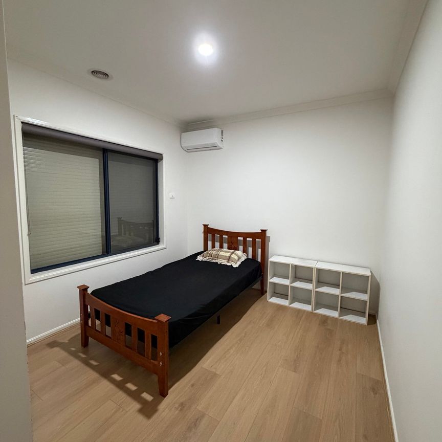 Epping - Photo 1