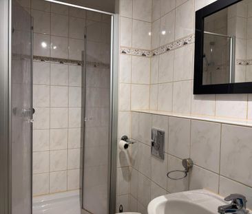 familiäre Wohnatmosphäre, Wohnung mit EBK - Photo 3