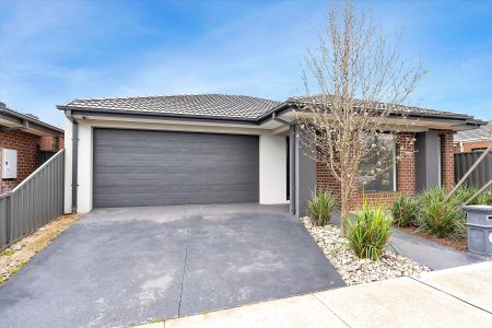 4 Monaco Grove, 3338, Strathtulloh Vic - Photo 2