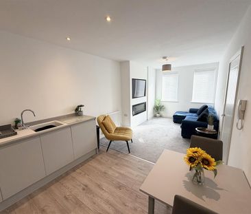 Gittins Apartments, Brook Street, Neston - Photo 1
