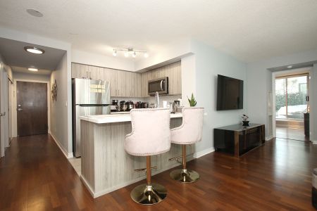For Lease - 16 Yonge Street Unit# 511, Toronto, Ontario - Photo 3