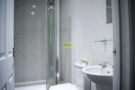 165 Tiverton Road - Photo 5