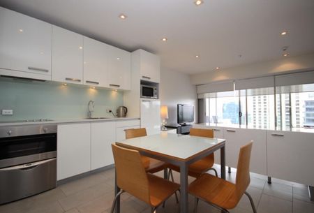 EXECUTIVE PARKSIDE RESIDENCE - FURNISHED 1BRM - Photo 3