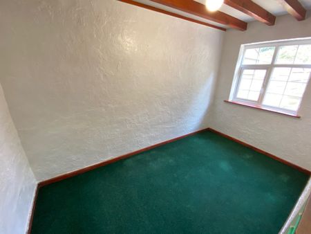 Babbington, NOTTINGHAM - Photo 2