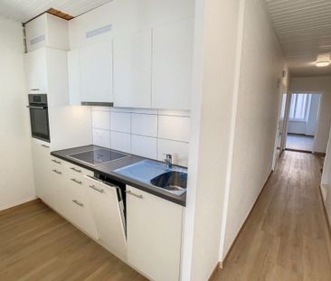 Appartement de 2.5 pcs totalement renové! - Foto 1