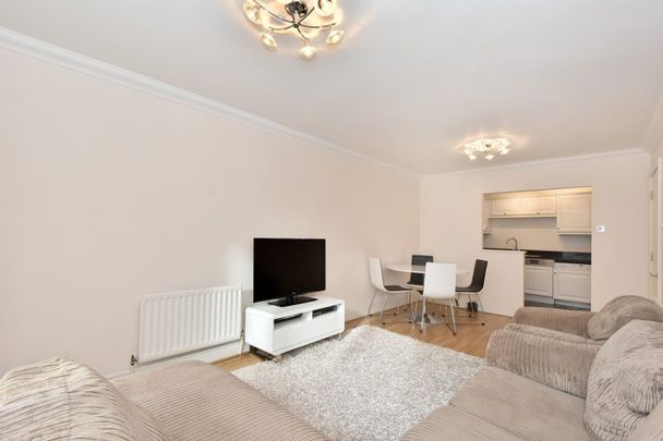 2 Bed Flat, Ormond House, SW1P - Photo 1