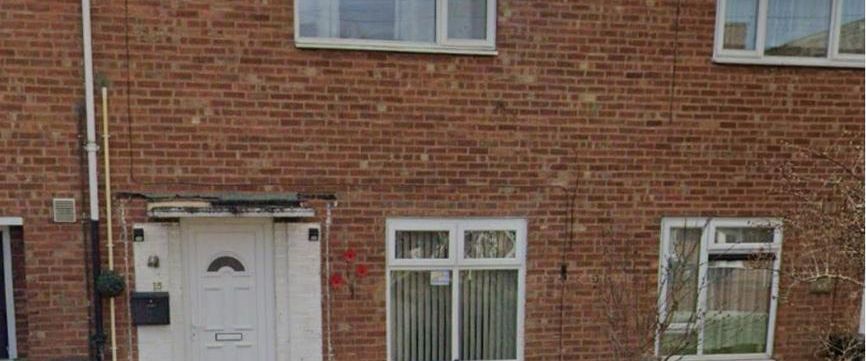 2 bedroom terraced house to rent - Photo 1