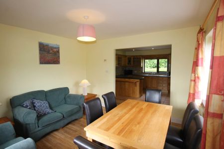 The White Bungalow, Farran - Photo 2