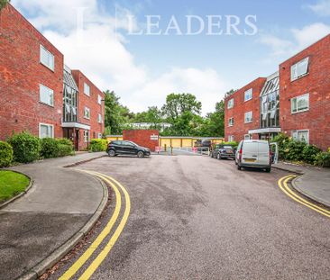 2 bedroom apartment to rent Sutton Close, Beckenham, BR3 - Photo 4