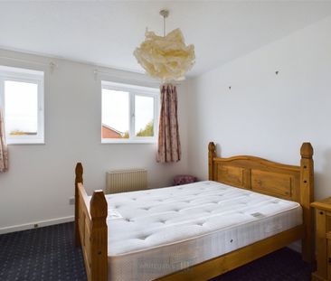 Heron Drive, Lenton, Nottingham, Nottinghamshire, NG7 - Photo 2