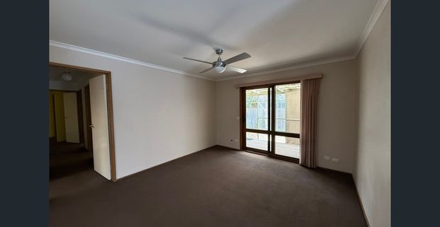 WELL PRESENTED FAMILY HOME! - Photo 1