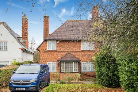 2 bedroom semi-detached house to rent - Photo 5