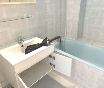 Appartement - 48m² - Photo 3