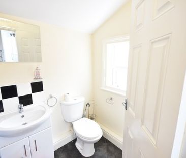 3 Bed - Biddlestone Road, Heaton - Photo 6