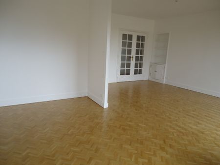 Location Appartement 4 pièces 93m² NEVERS 58000 - Photo 4