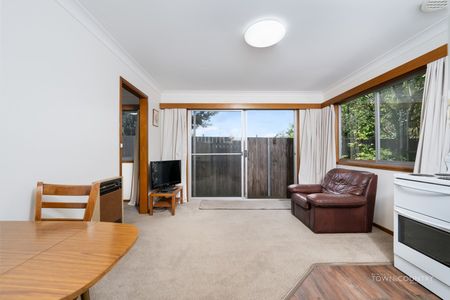 FURNISHED GRANNY FLAT - Photo 2