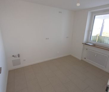 Moderne 3-Zimmer Wohnung mit Balkon in Haar - Photo 2
