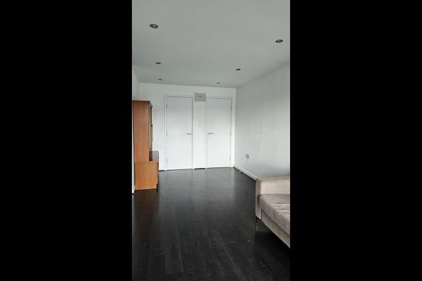 2 Bed Flat, Prioress House, IG11 - Photo 1