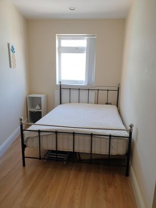 2 Bed Flat, Coventry Road, B10 - Photo 1