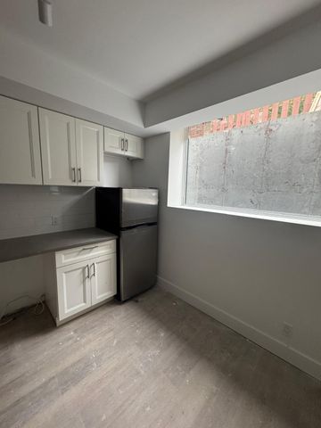 841 Grenon Ave - Photo 3