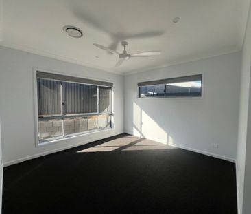 Modern Family Home in Peaceful Cumbalum Location - Photo 4