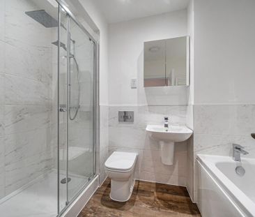 2 bedroom semi-detached house to rent - Photo 4