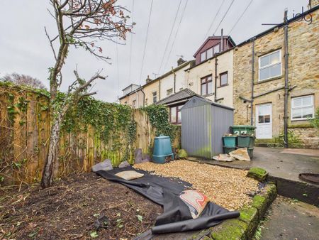 2 bedroom terraced house to rent - Photo 2