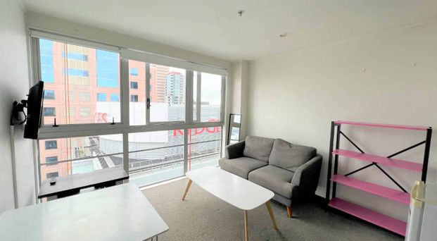 Inner City Convenience - Photo 1