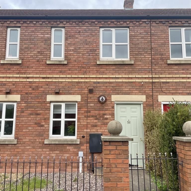 2 bedroom terraced house to rent - Photo 1