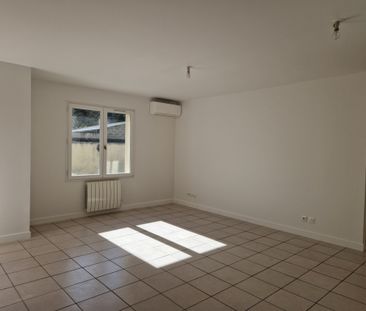 Location Appartement 2 pièces 48m² ETAMPES 91150 - Photo 1