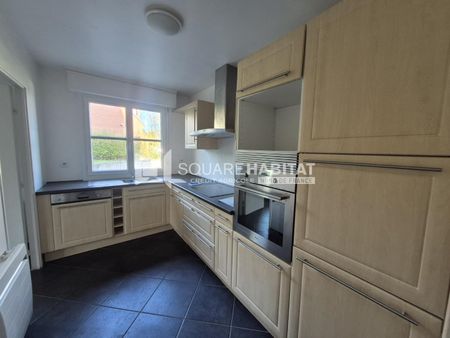 Location Appartement 2 pièces 71m² LAMBERSART 59130 - Photo 2