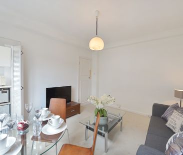 ONE BEDROOM, TO LET, HILL STREET W1J - Photo 1