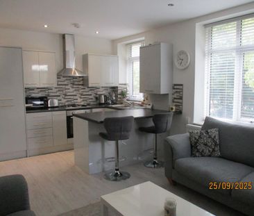 2 bedroom apartment to rent - Photo 4