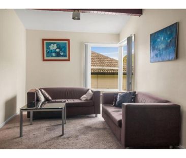 Room 7 / 1 Andrew Avenue, Keiraville, NSW 2500 - Photo 1