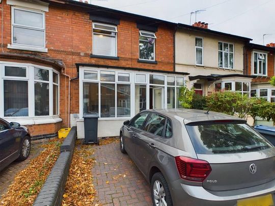 5 bedroom terraced house to rent - Photo 1