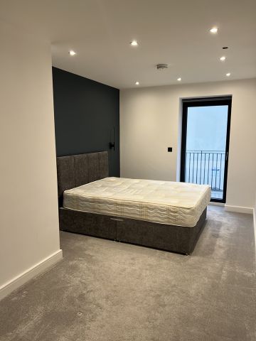 2 Bed Flat, Springbrook Court, NW9 - Photo 4