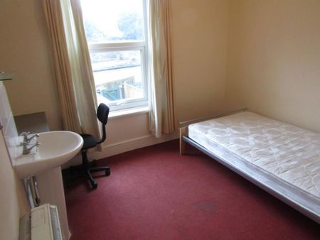 6 bedroom terraced house to rent - Photo 5