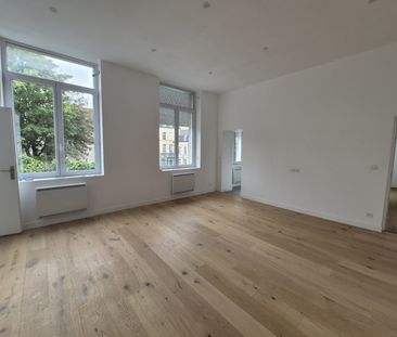 Location Appartement 3 pièces 97m² DOUAI 59500 - Photo 3