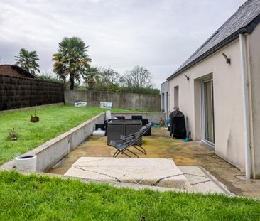 Location Maison 7 pièces 120m² TREILLIERES 44119 - Photo 5