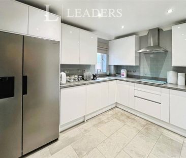 2 bedroom flat to rent - Photo 3