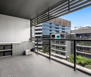 Brilliant Furnished Rise Apartment With Parking - Photo 6