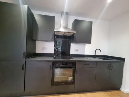 1 bedroom apartment to rent - Photo 2